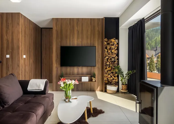 Zerm House With Pool, Jacuzzi & Sauna - Gorski Kotar Chalet