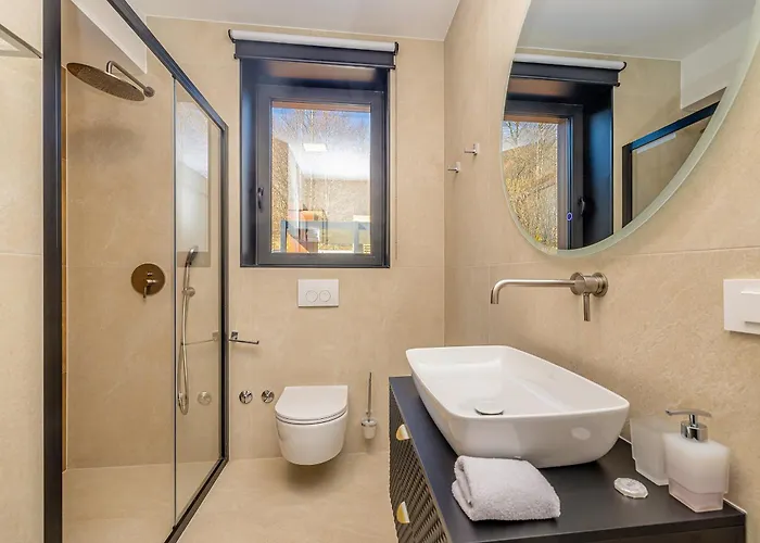Zerm House With Pool, Jacuzzi & Sauna - Gorski Kotar Chalet *