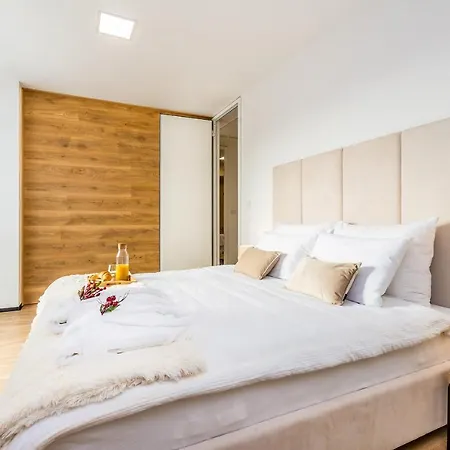 Brvnara Zerm House With Pool, Jacuzzi & Sauna - Gorski Kotar