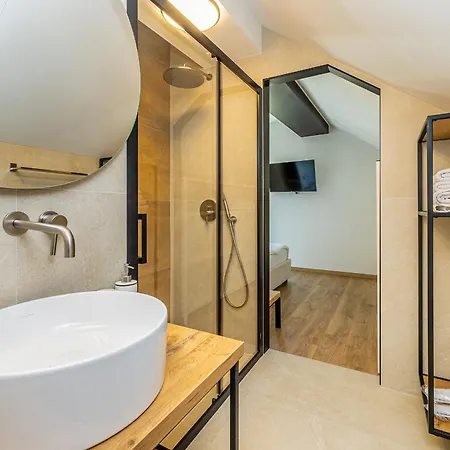 Zerm House With Pool, Jacuzzi & Sauna - Gorski Kotar Mrkopalj