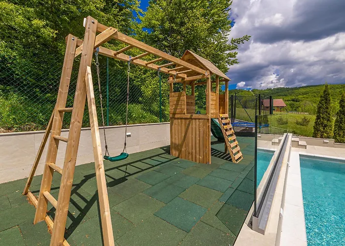 Chalet Zerm House With Pool, Jacuzzi & Sauna - Gorski Kotar *