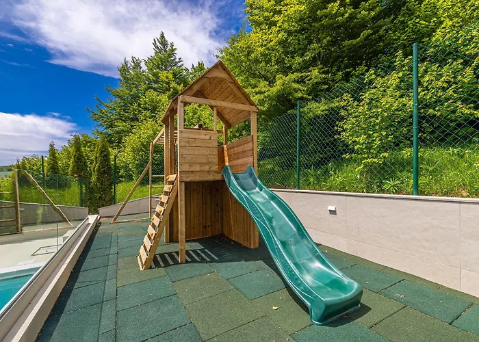 Zerm House With Pool, Jacuzzi & Sauna - Gorski Kotar Chalet Mrkopalj